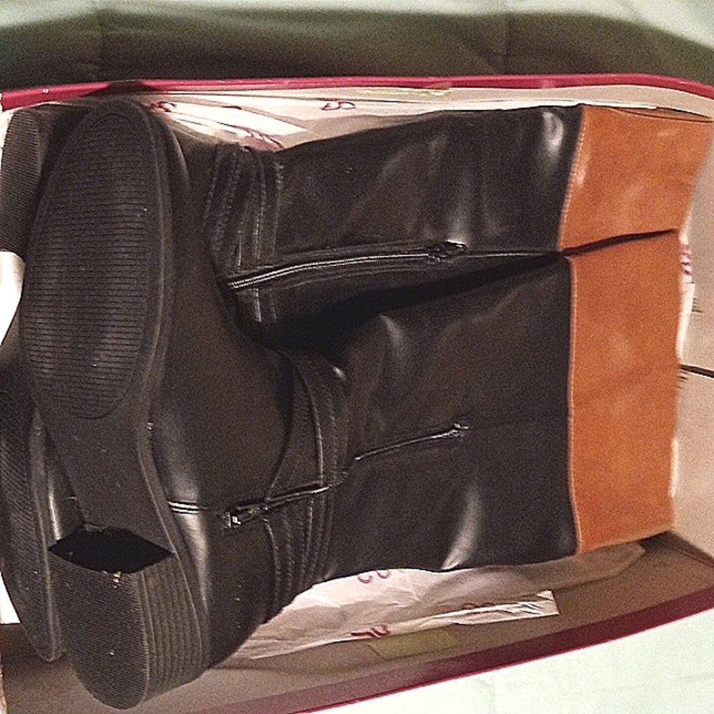 Riding boots